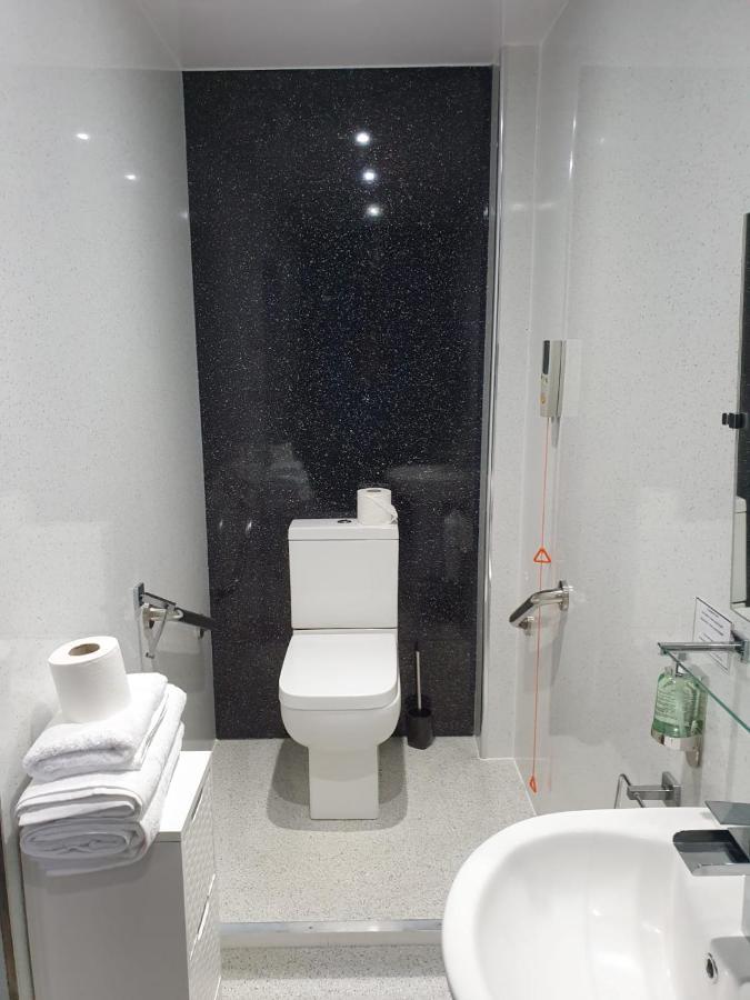 Hotel West End 3*